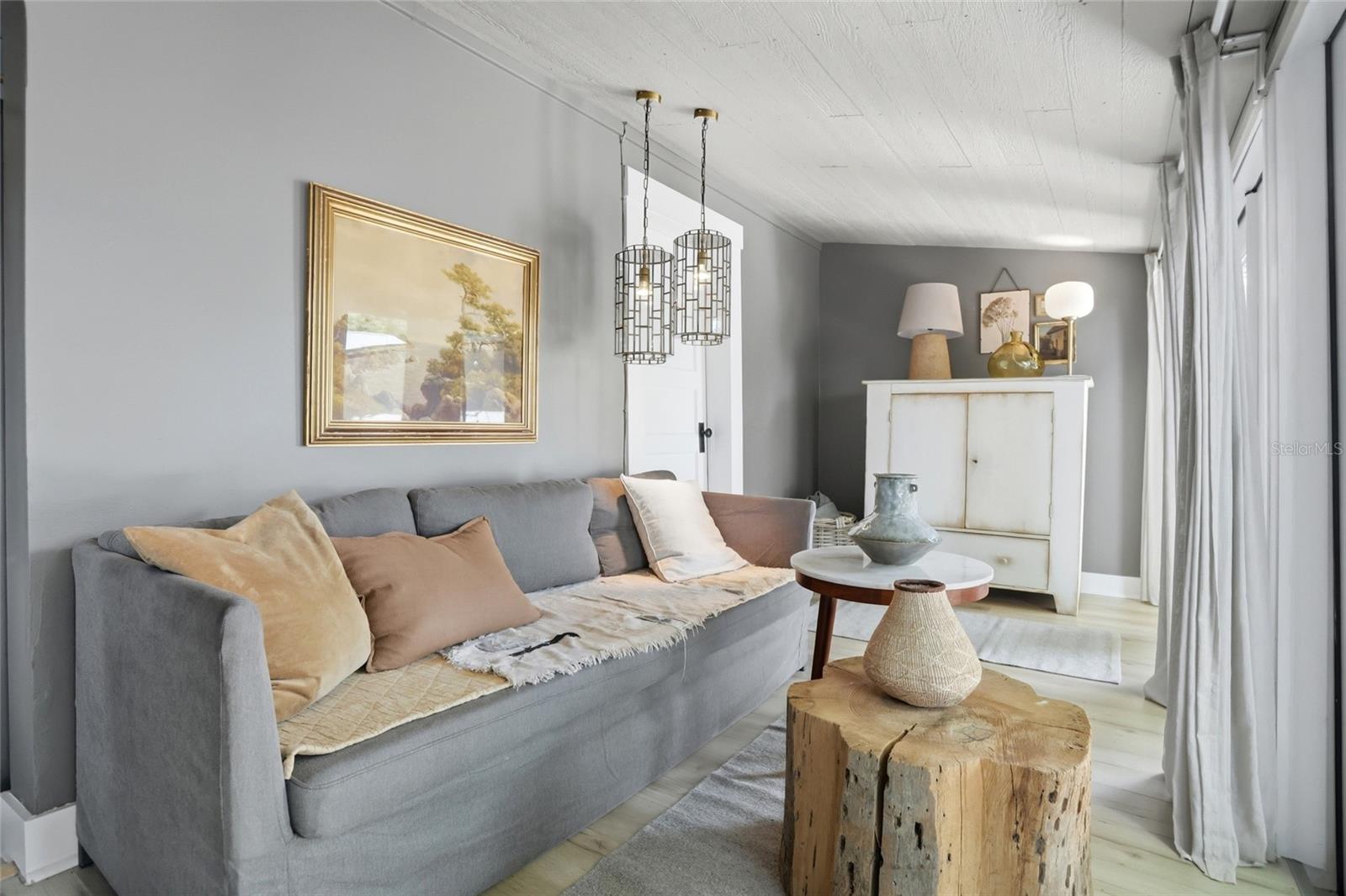 THORNTON PARK ADD - Residential