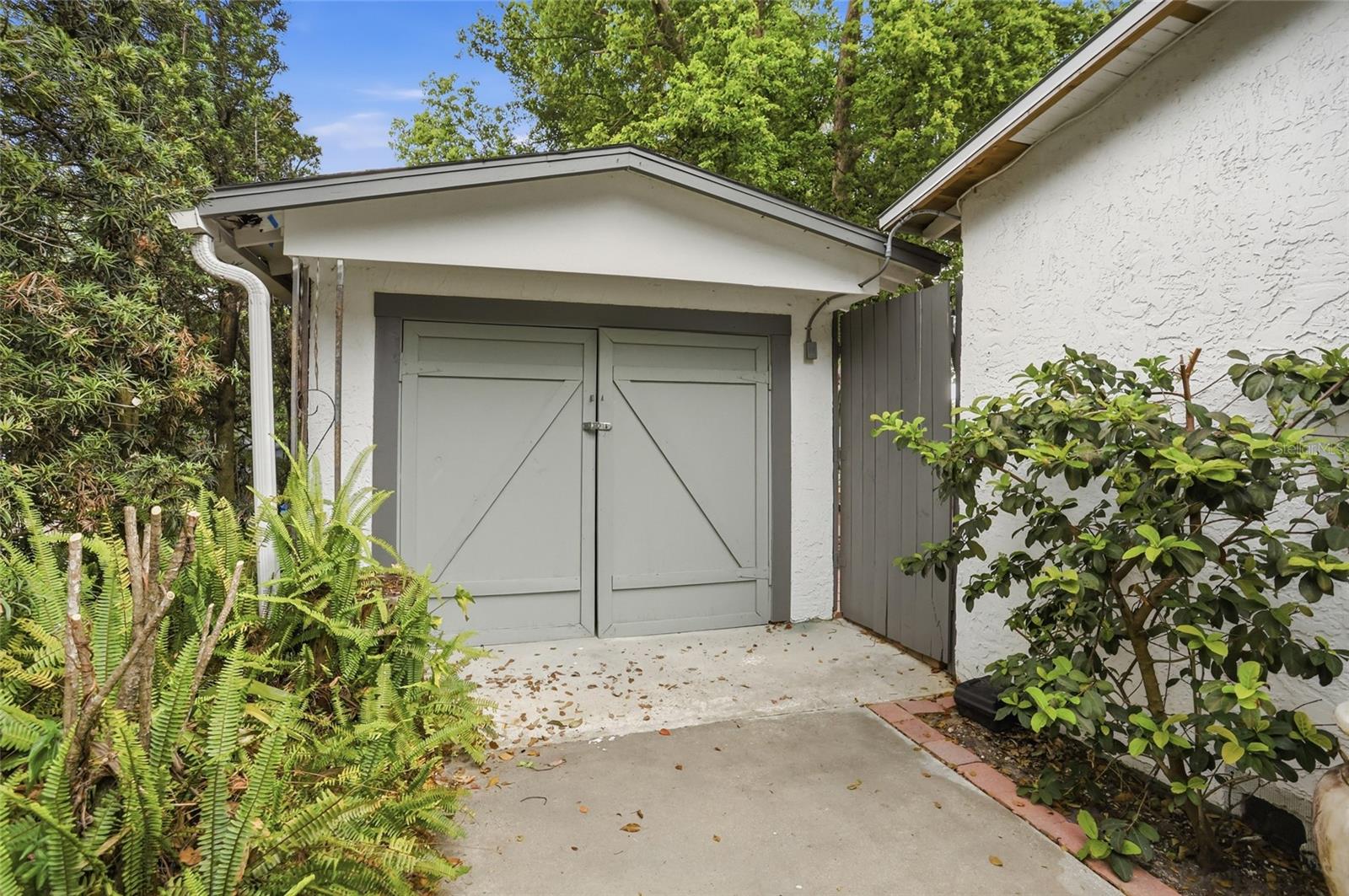 THORNTON PARK ADD - Residential