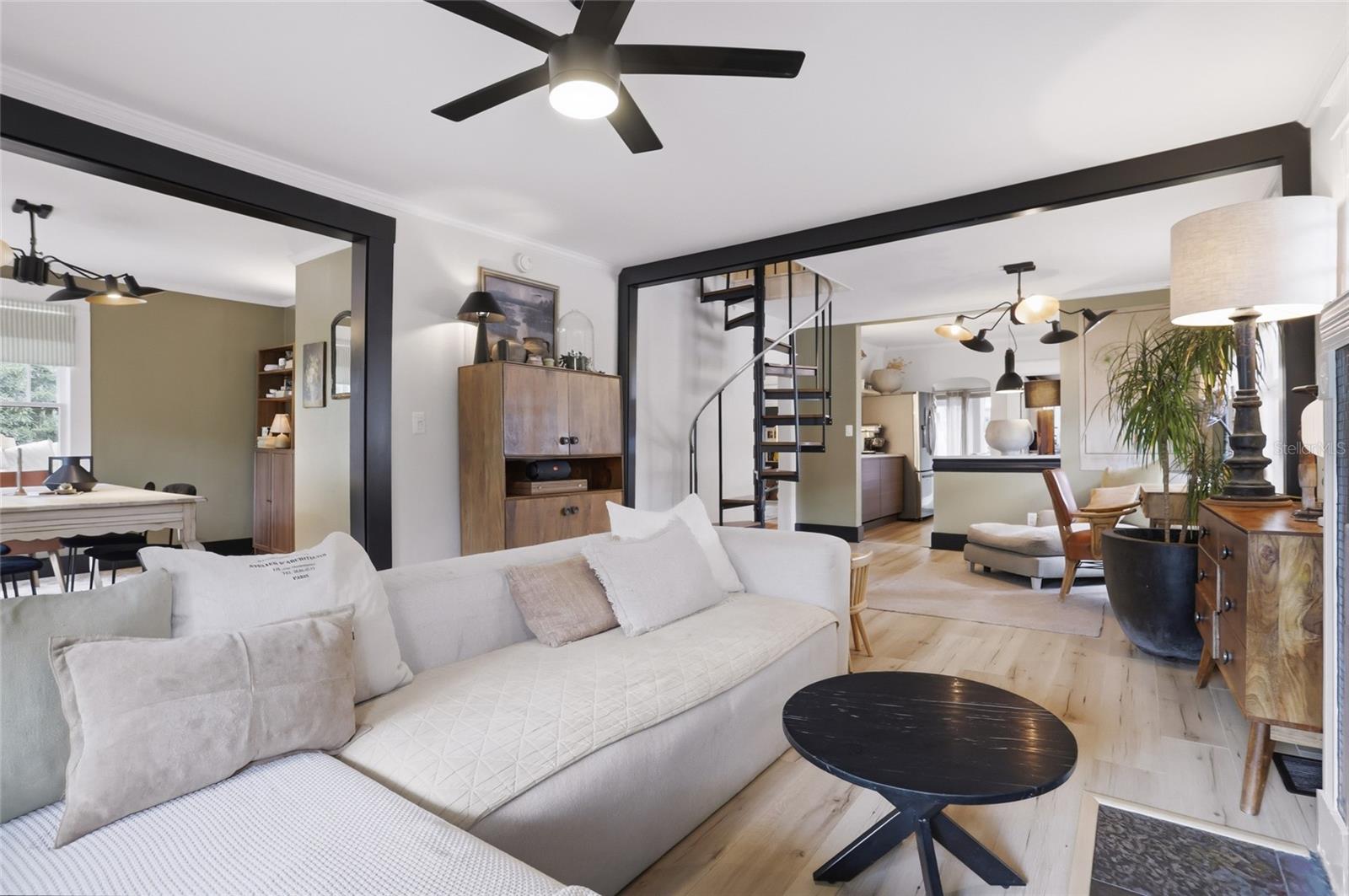 THORNTON PARK ADD - Residential