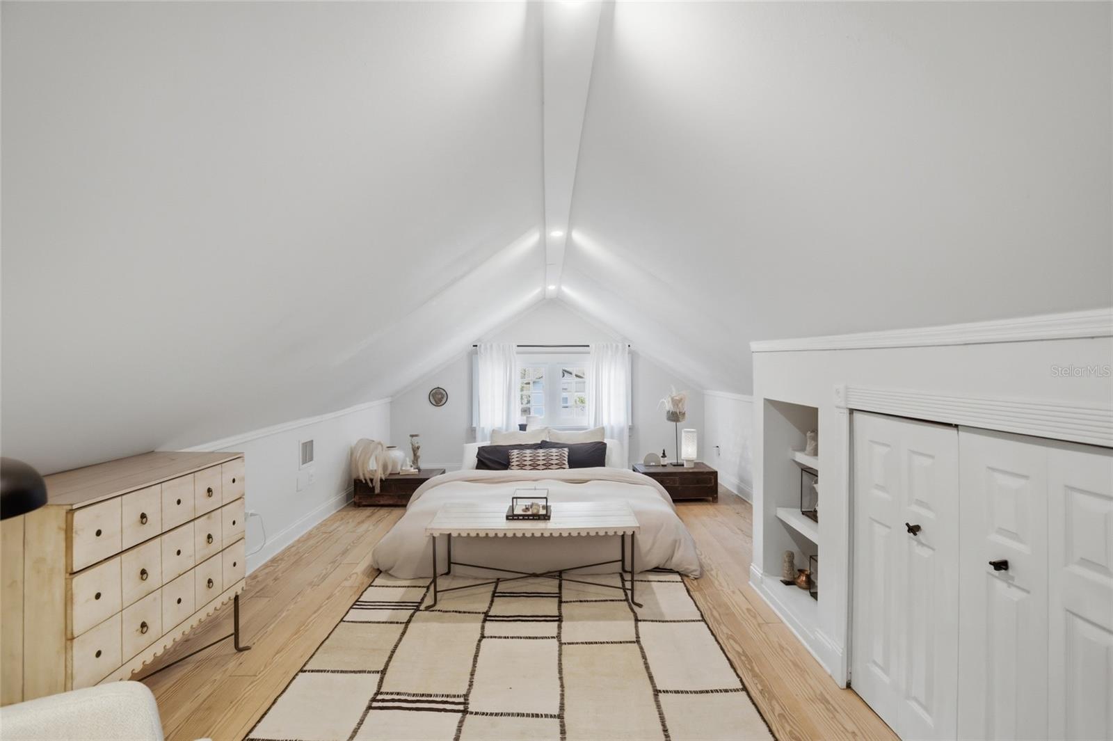 THORNTON PARK ADD - Residential