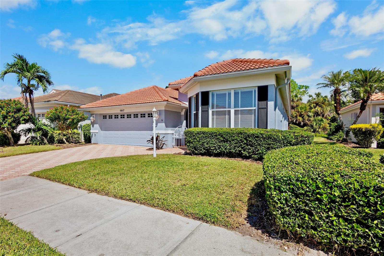 5017 HANGING MOSS LANE