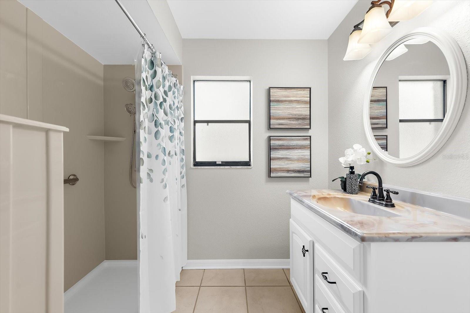 FRANK ESTATES - Residential