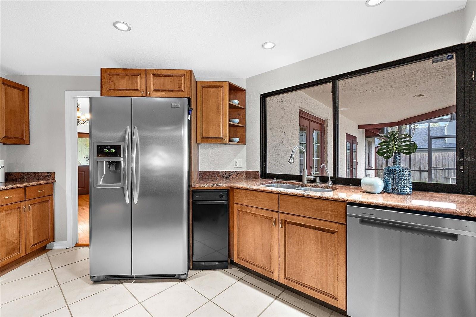 FRANK ESTATES - Residential