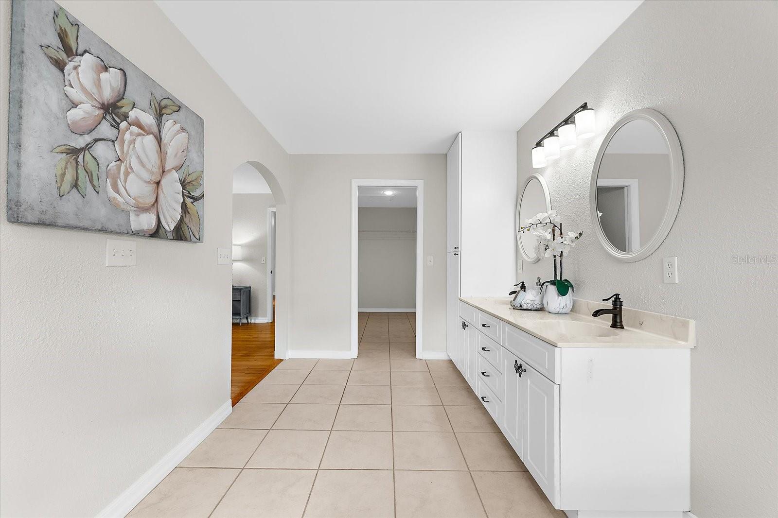 FRANK ESTATES - Residential