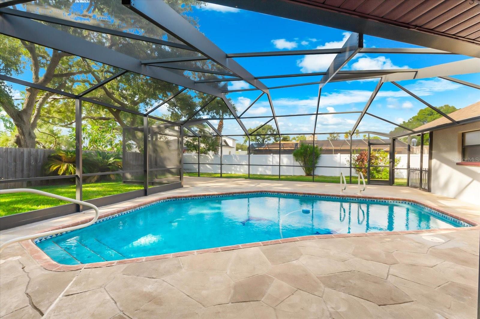 FRANK ESTATES - Residential