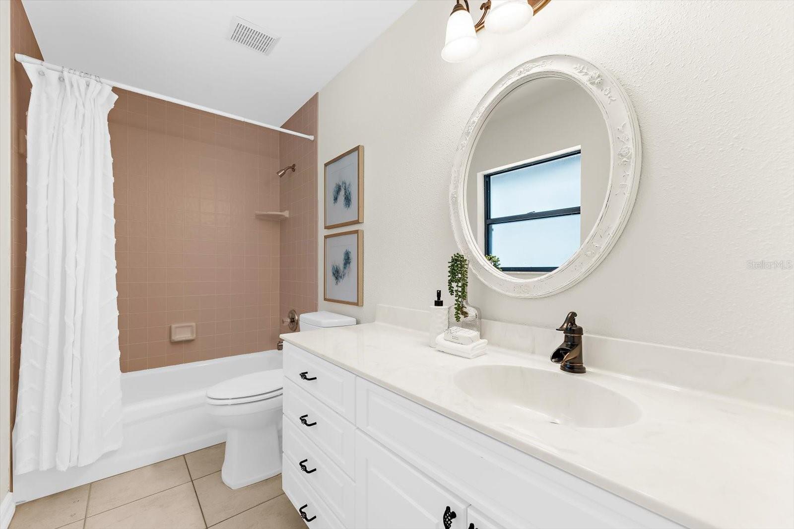 FRANK ESTATES - Residential