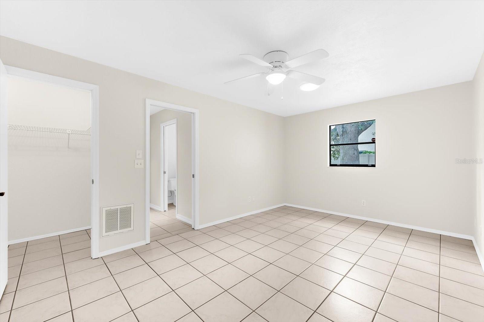 FRANK ESTATES - Residential