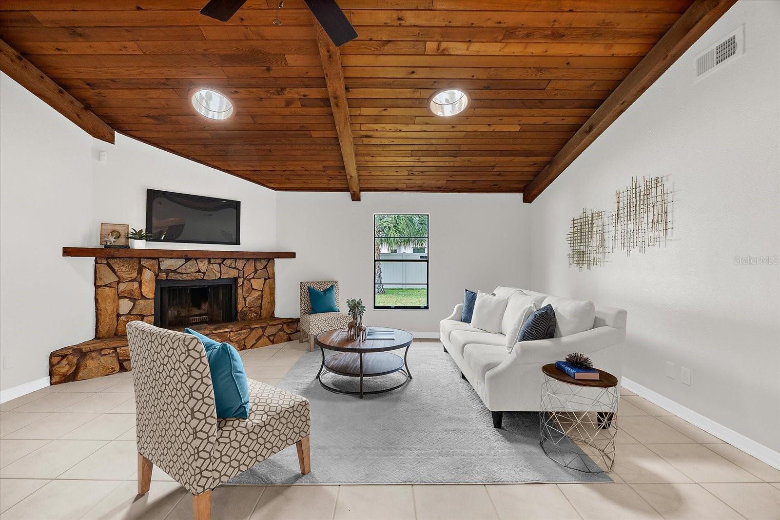 FRANK ESTATES - Residential