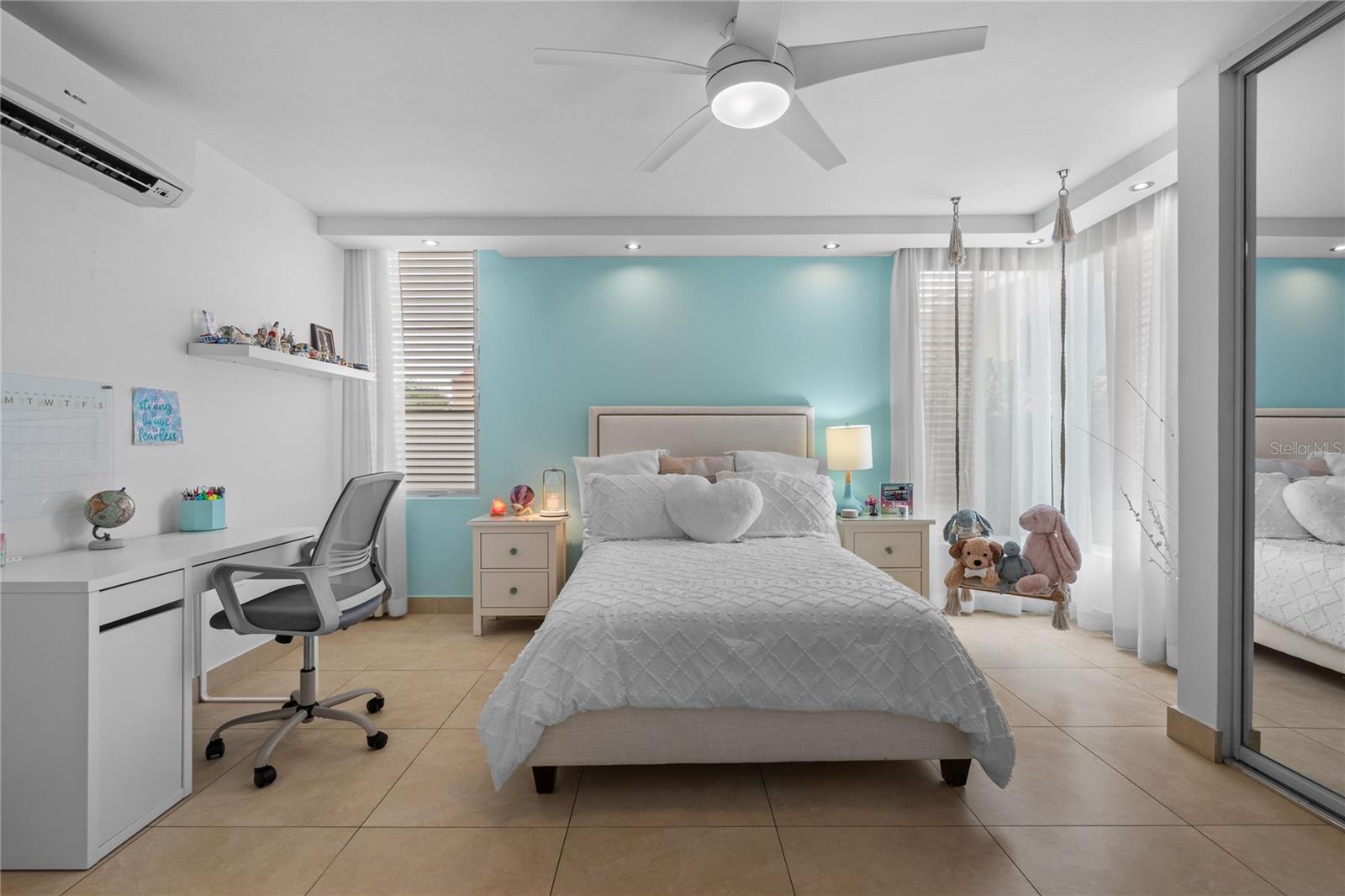 SABANERA DE DORADO - Residential