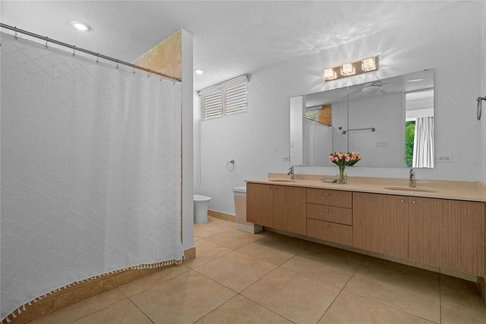 SABANERA DE DORADO - Residential