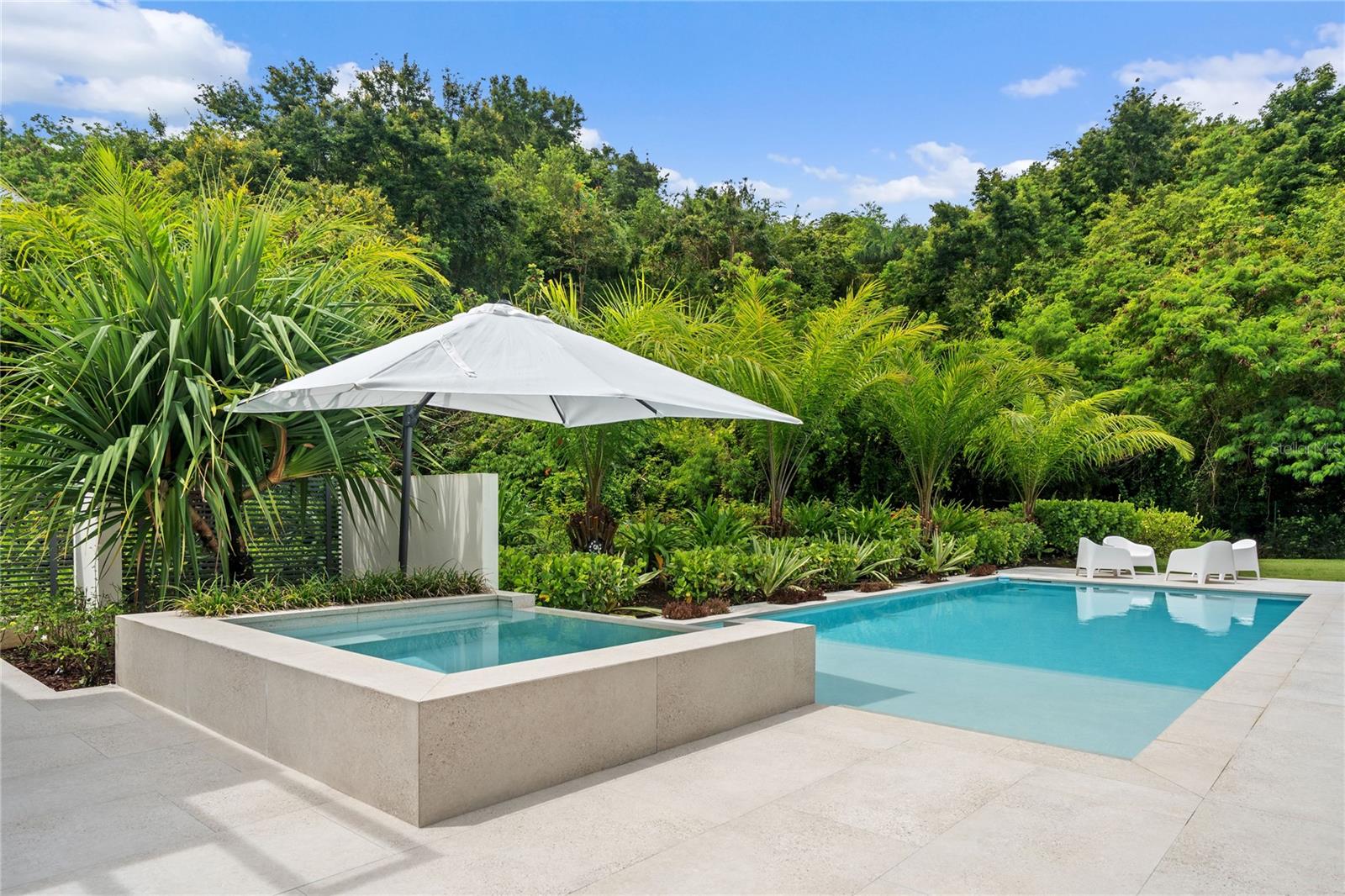 SABANERA DE DORADO - Residential