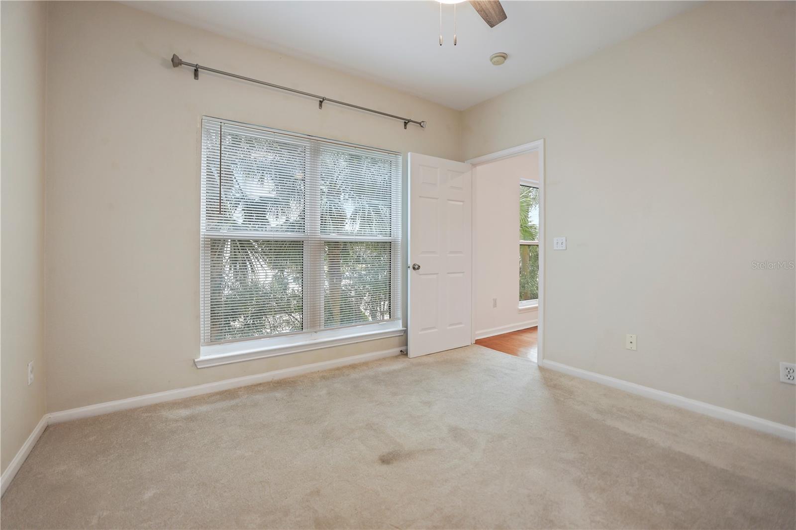 RESIDENCE AT RENAISSANCE - Residential Lease