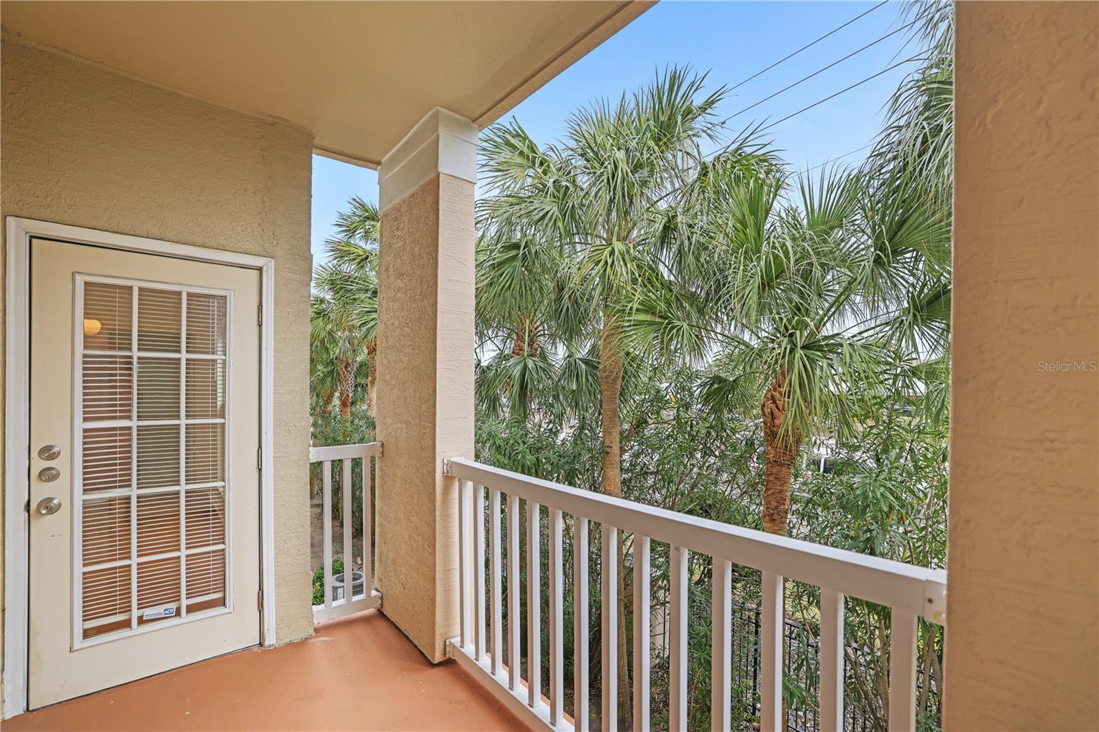 RESIDENCE AT RENAISSANCE - Residential Lease