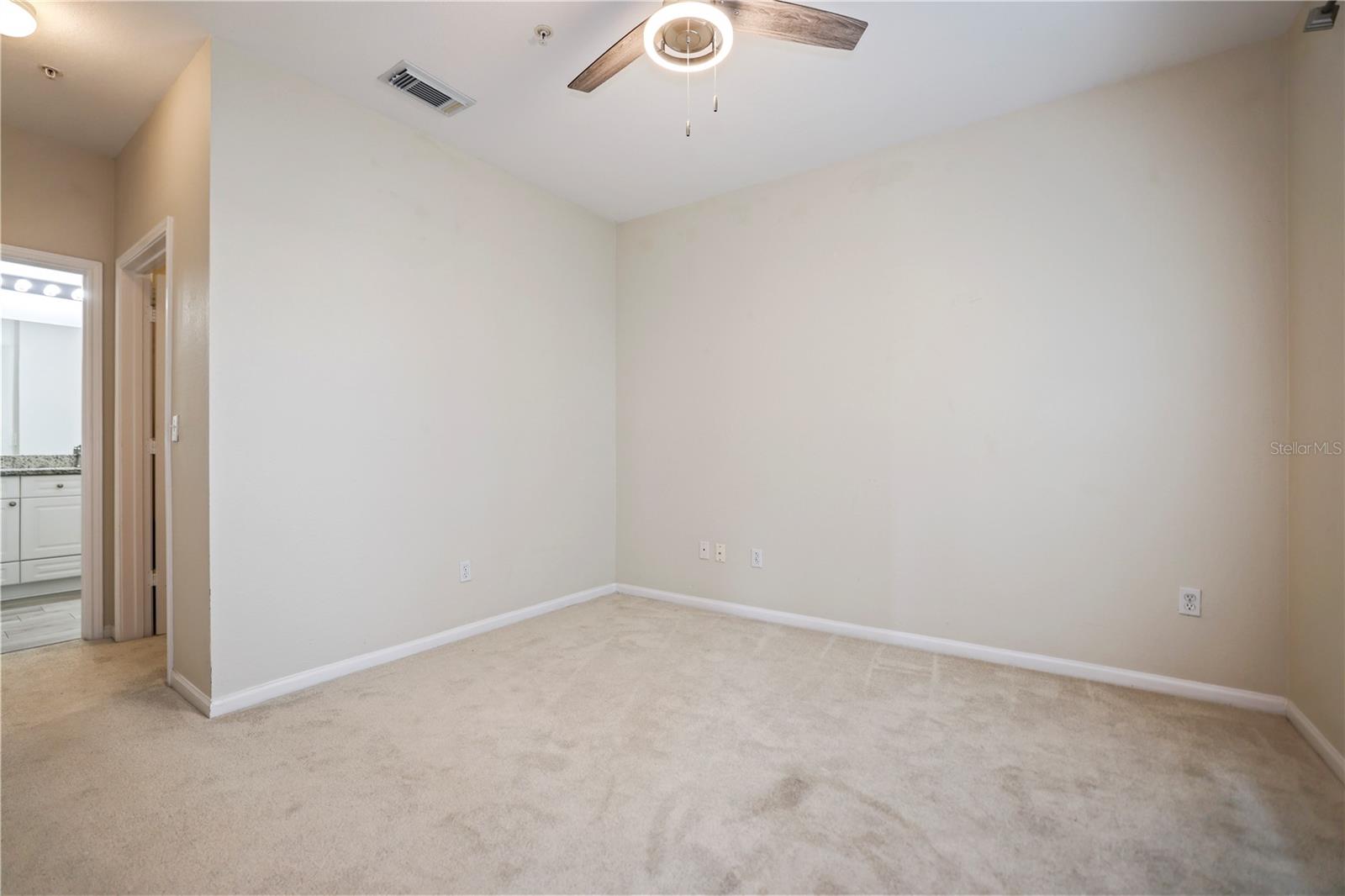 RESIDENCE AT RENAISSANCE - Residential Lease