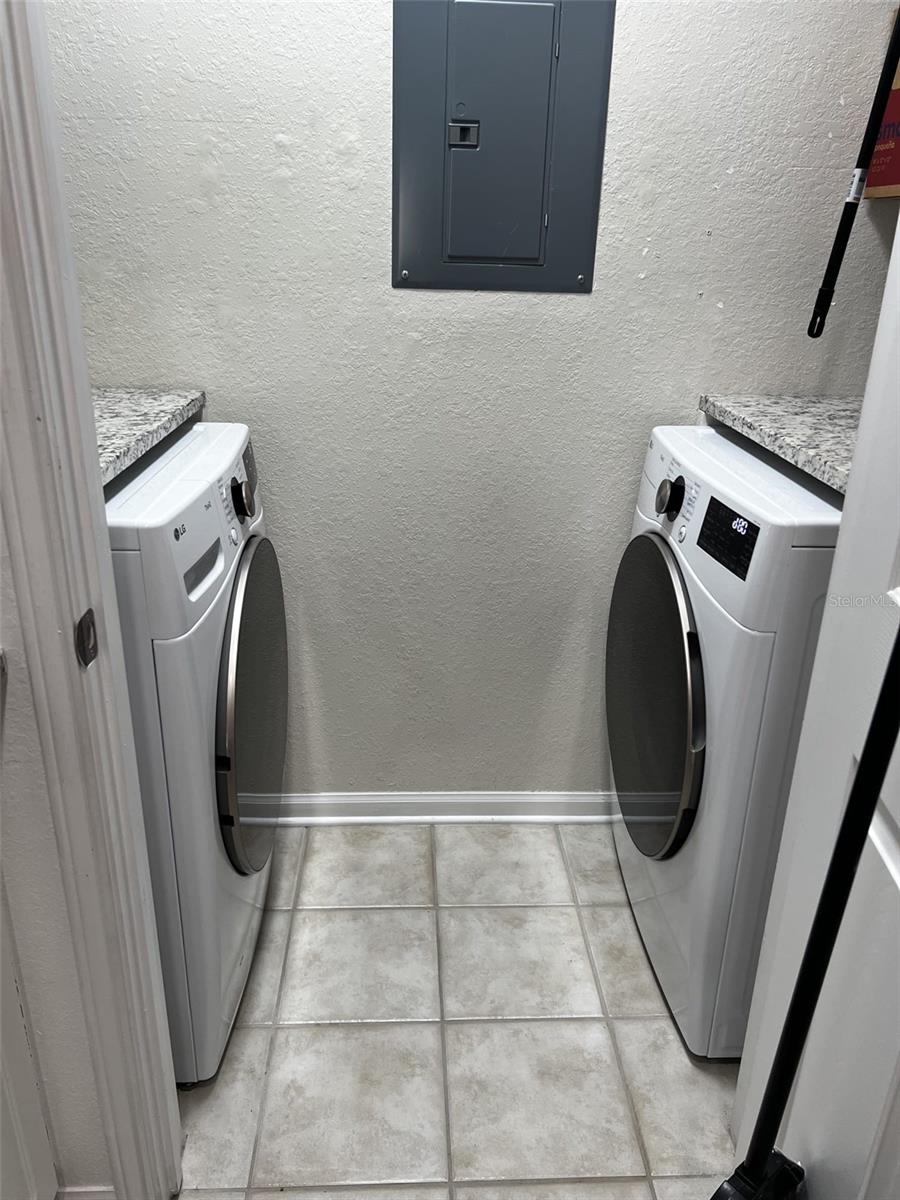 RESIDENCE AT RENAISSANCE - Residential Lease
