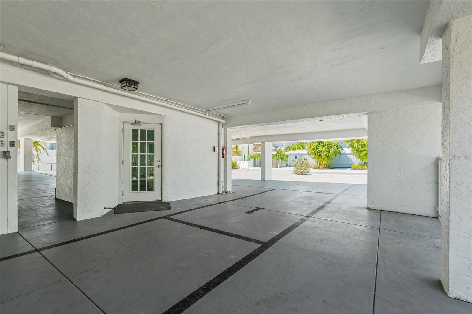 GULF VIEW TWNHS - Residential
