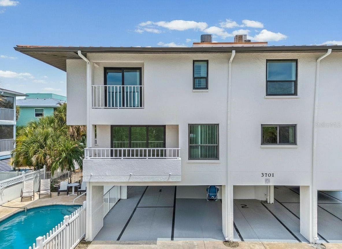GULF VIEW TWNHS - Residential