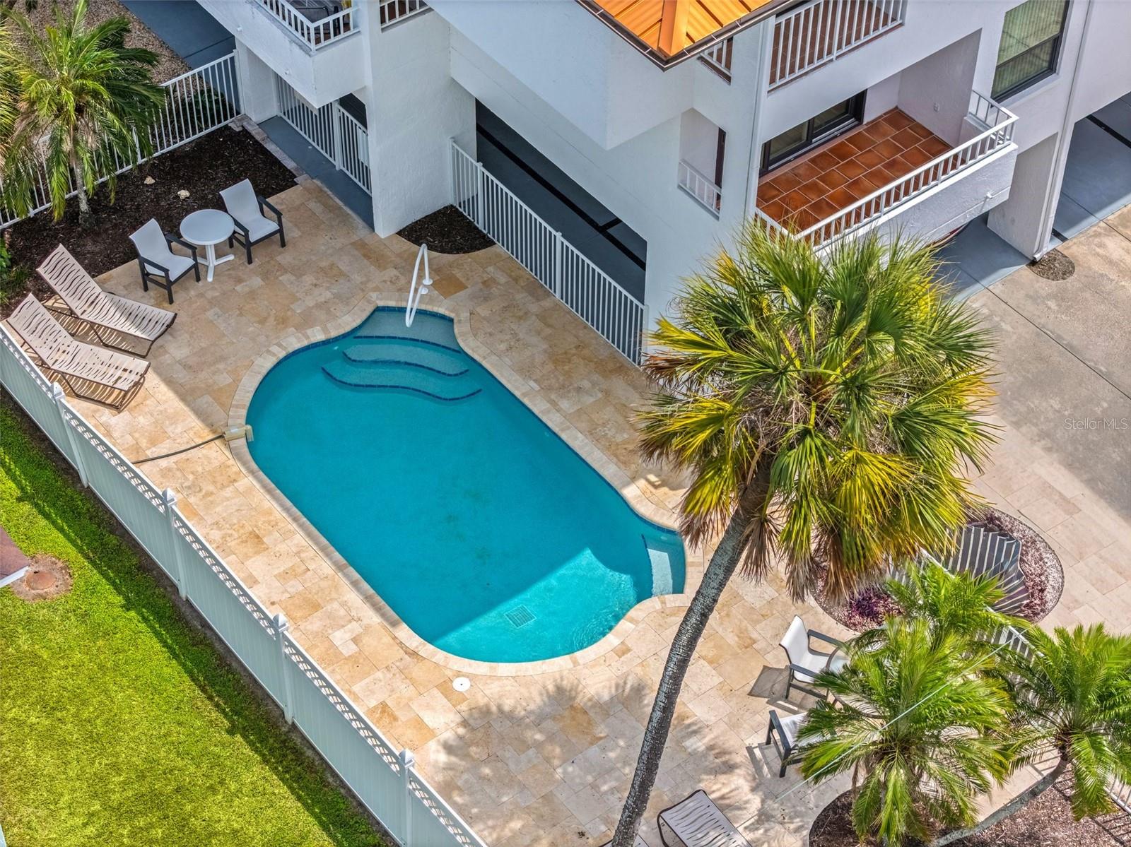 GULF VIEW TWNHS - Residential