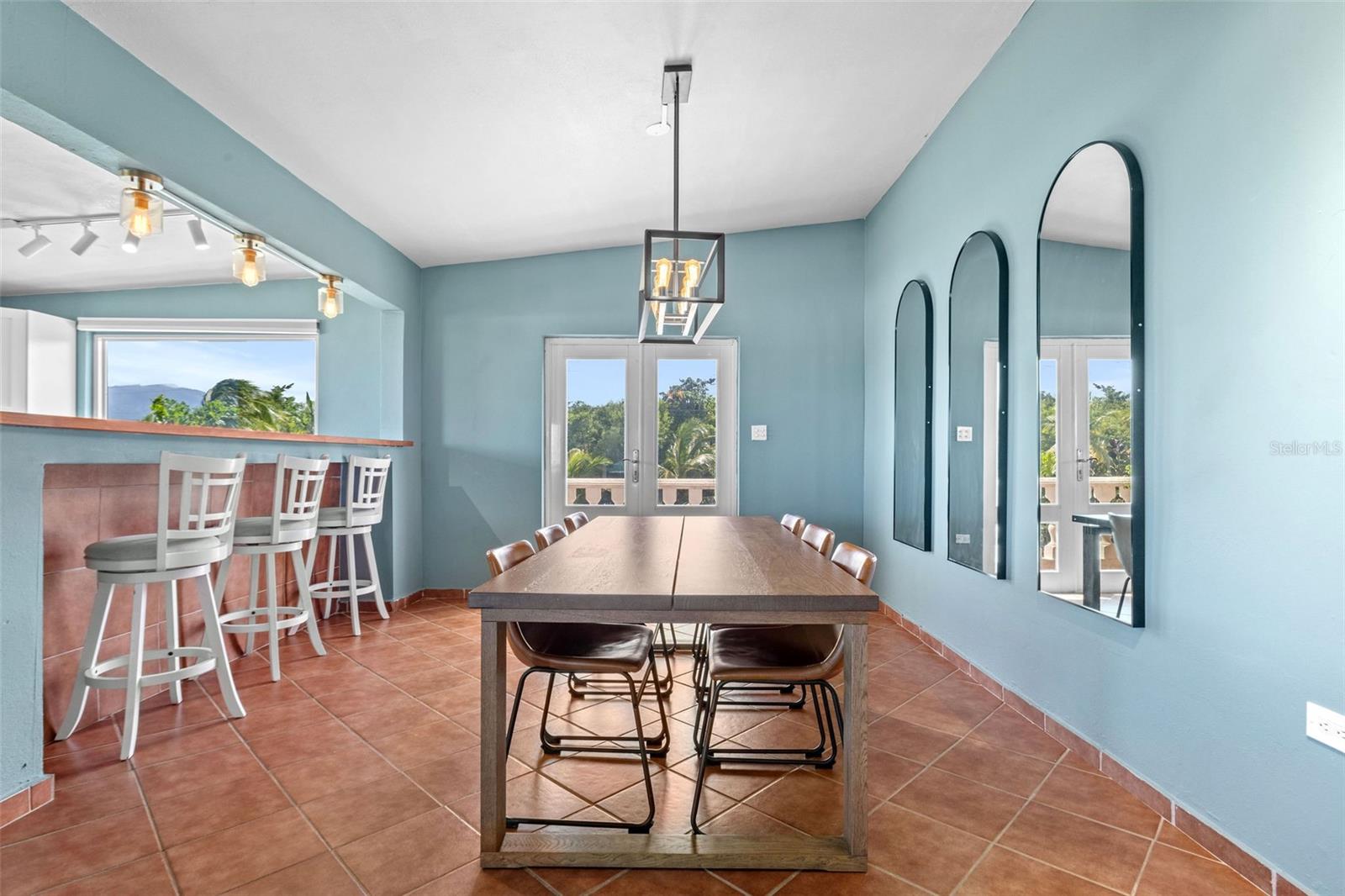 CAMINO LAS PICUAS RIO GRANDE - Residential