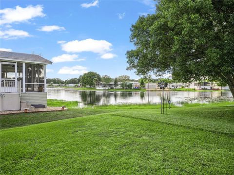 A home in LAKE WALES