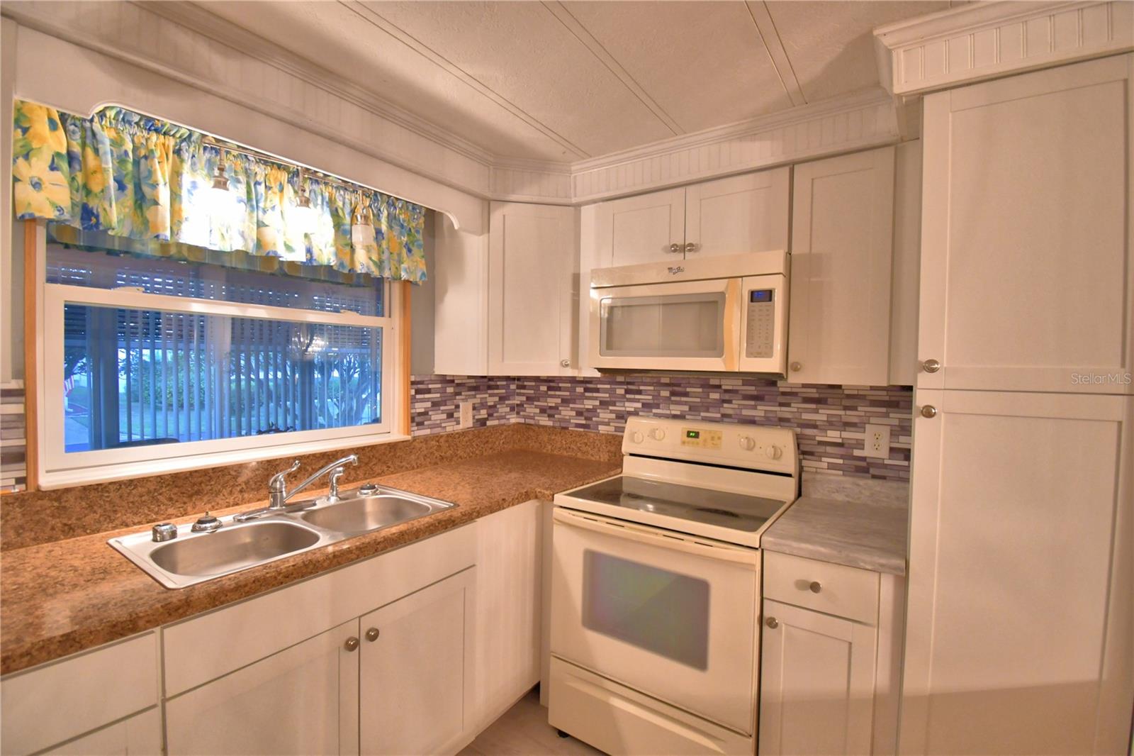 OAKWOOD ESTATES - Residential