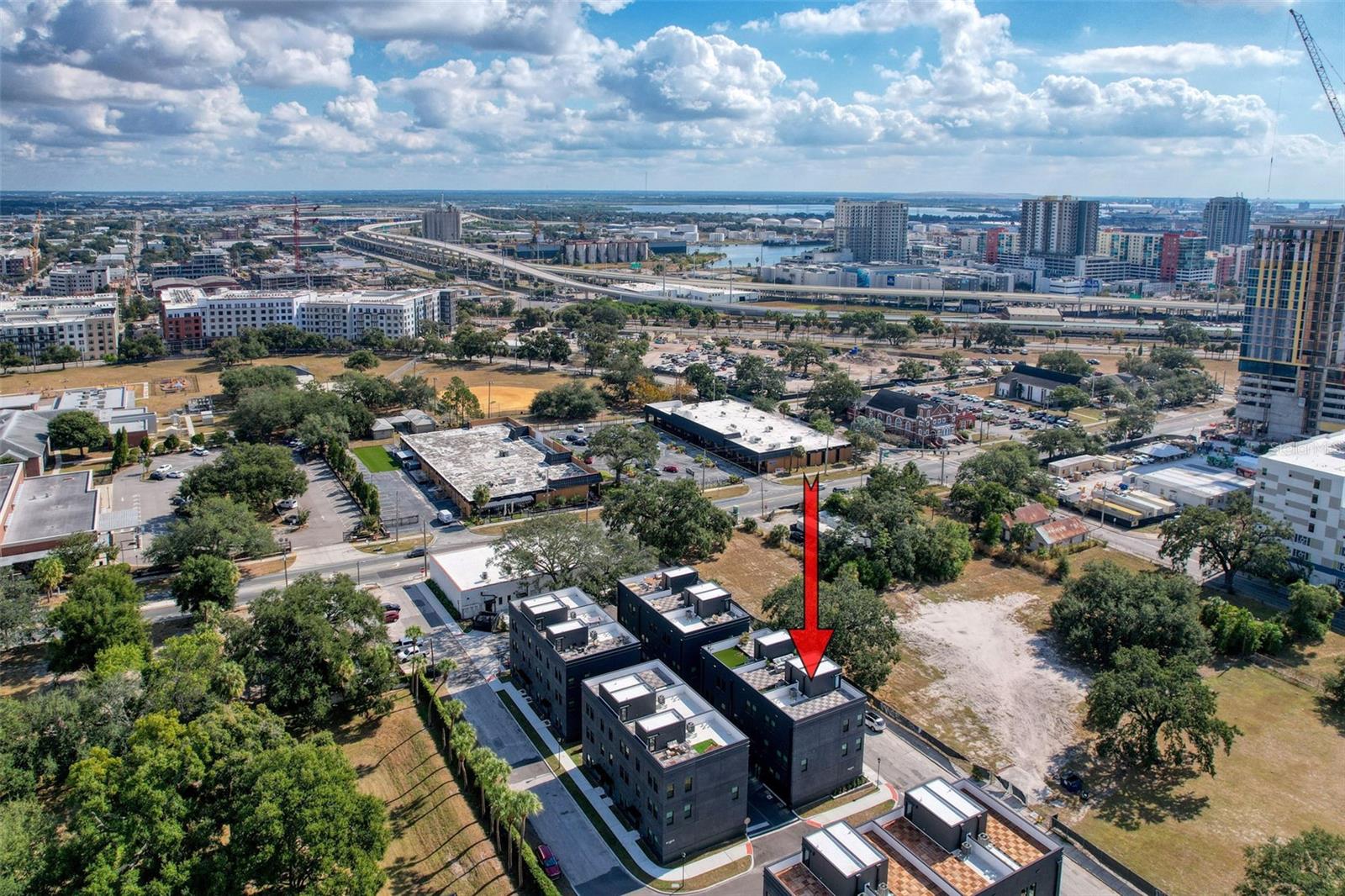 CANVAS TPA TWNHMS PH 1 - Residential Lease