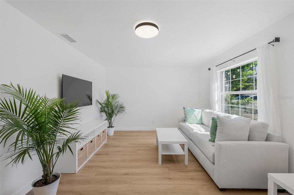 Photo of 4527 13th Avenue S, St Petersburg, FL 33711 (MLS # O6451889)