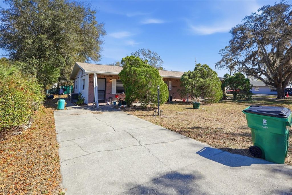 Photo of 6112 9th Street, Zephyrhills, FL 33542 (MLS # TB8480439)