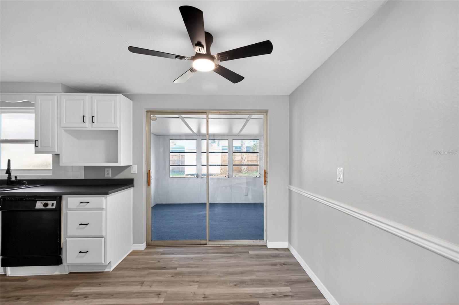 WEEKI WACHEE WOODLANDS - Residential