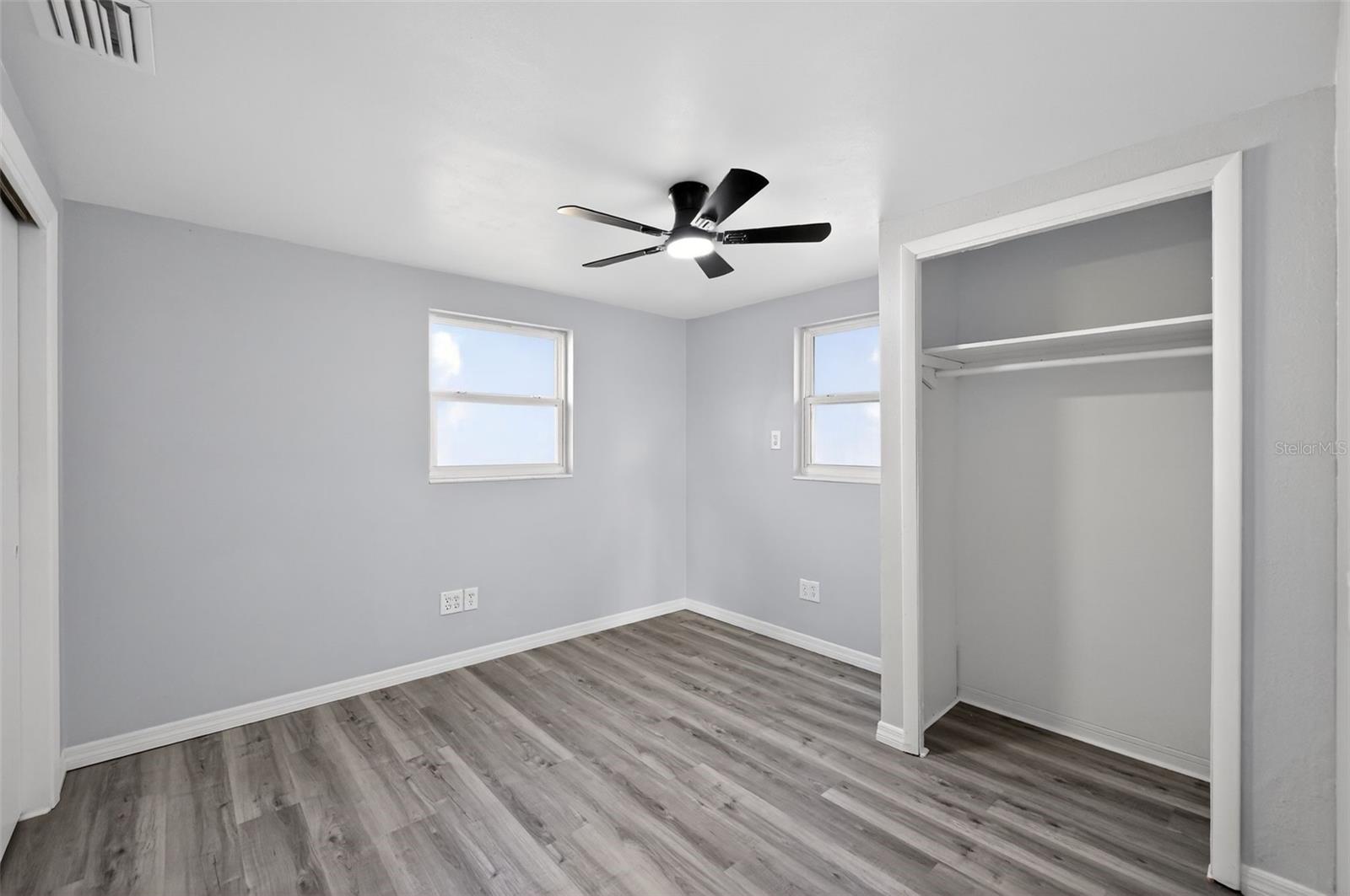 WEEKI WACHEE WOODLANDS - Residential