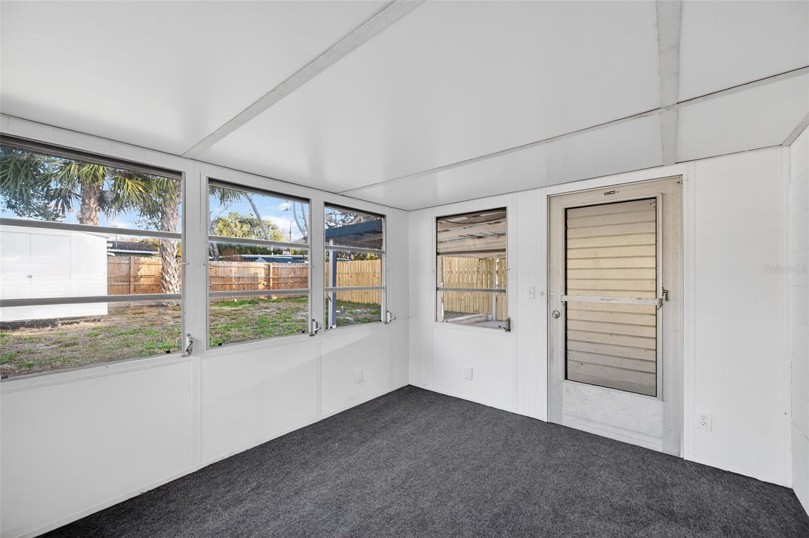 WEEKI WACHEE WOODLANDS - Residential