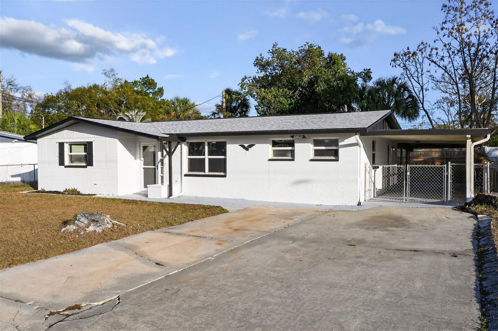 WEEKI WACHEE WOODLANDS - Residential