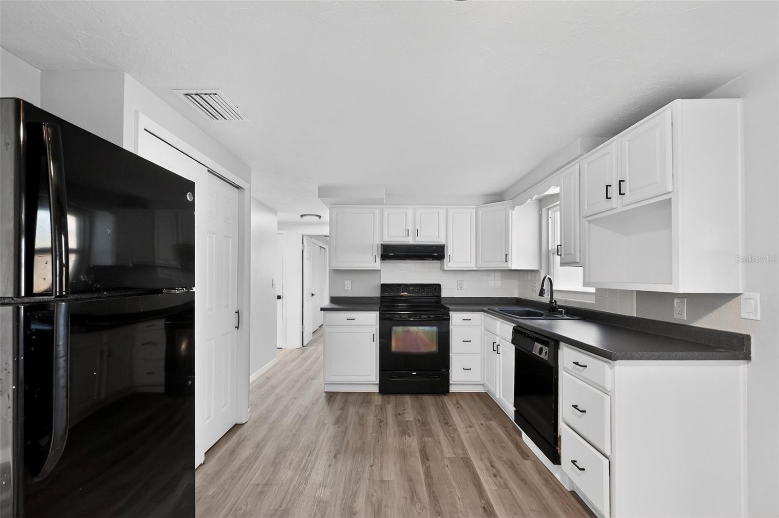 WEEKI WACHEE WOODLANDS - Residential