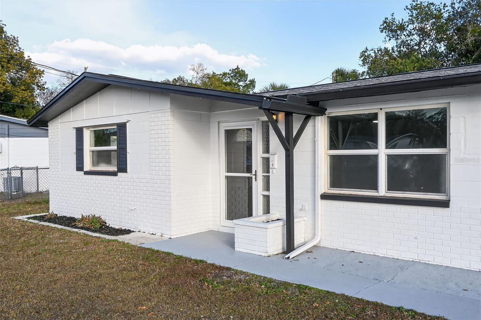 WEEKI WACHEE WOODLANDS - Residential