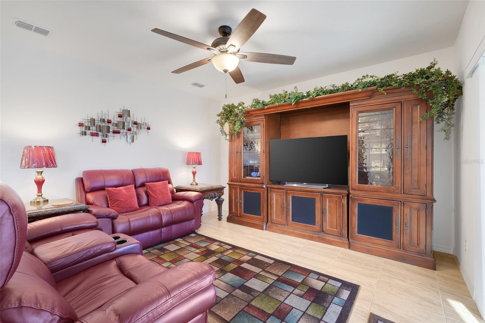 EAGLE POINTE PH II - Residential