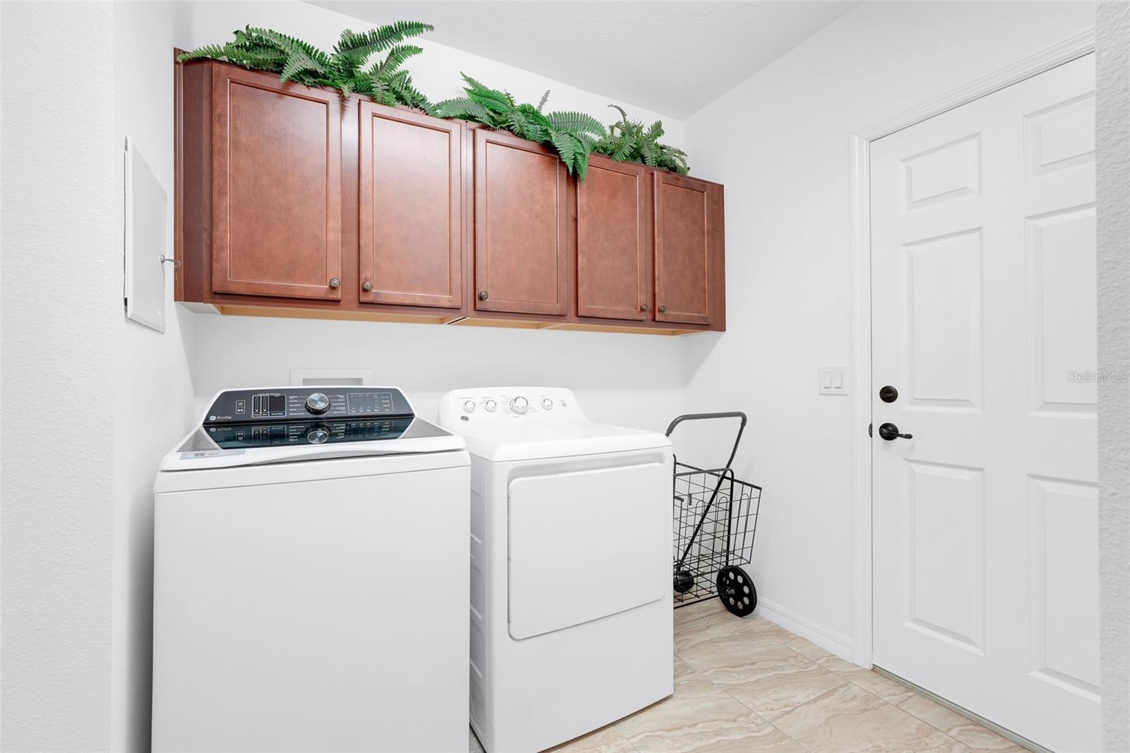 EAGLE POINTE PH II - Residential