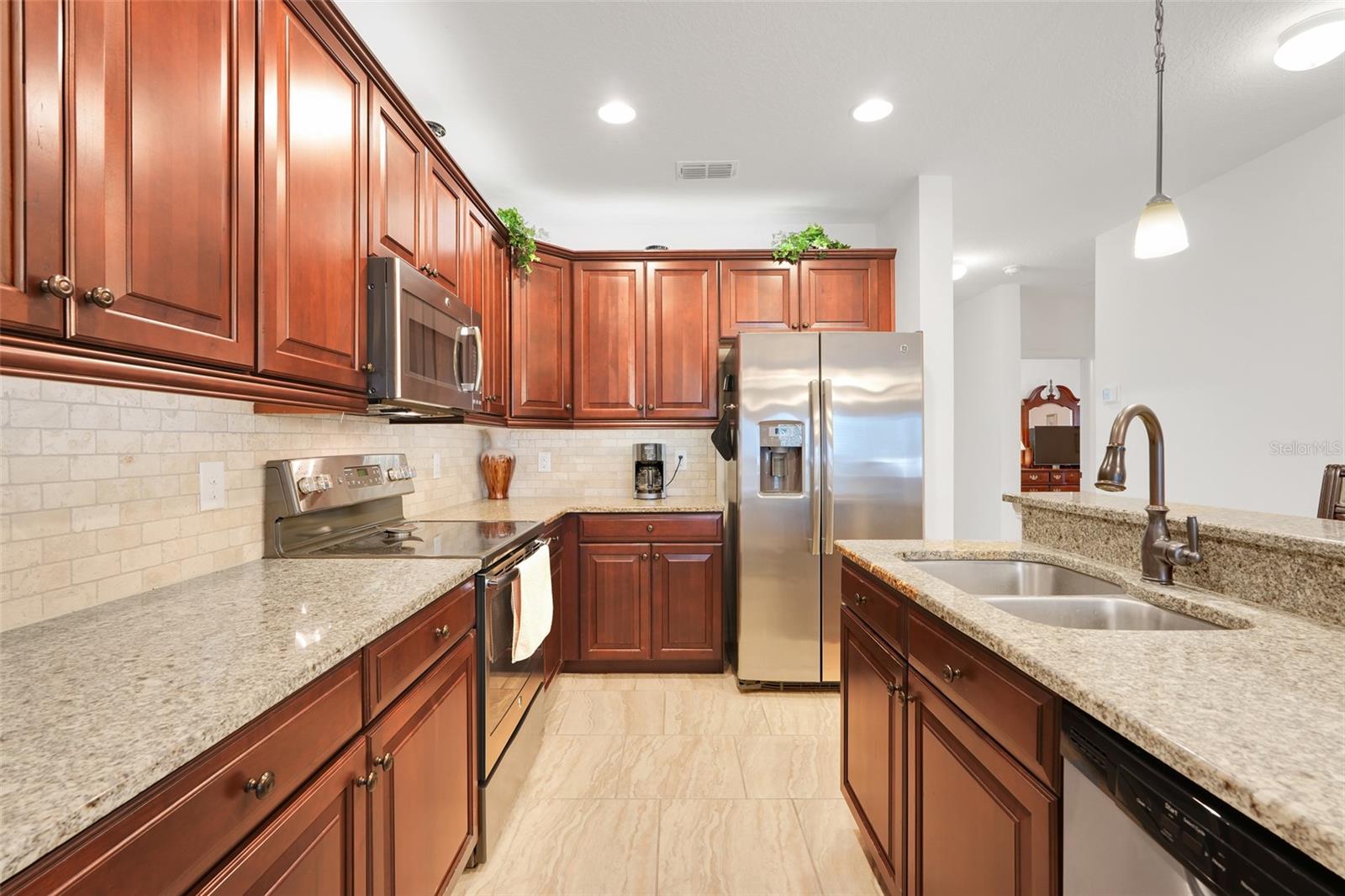 EAGLE POINTE PH II - Residential