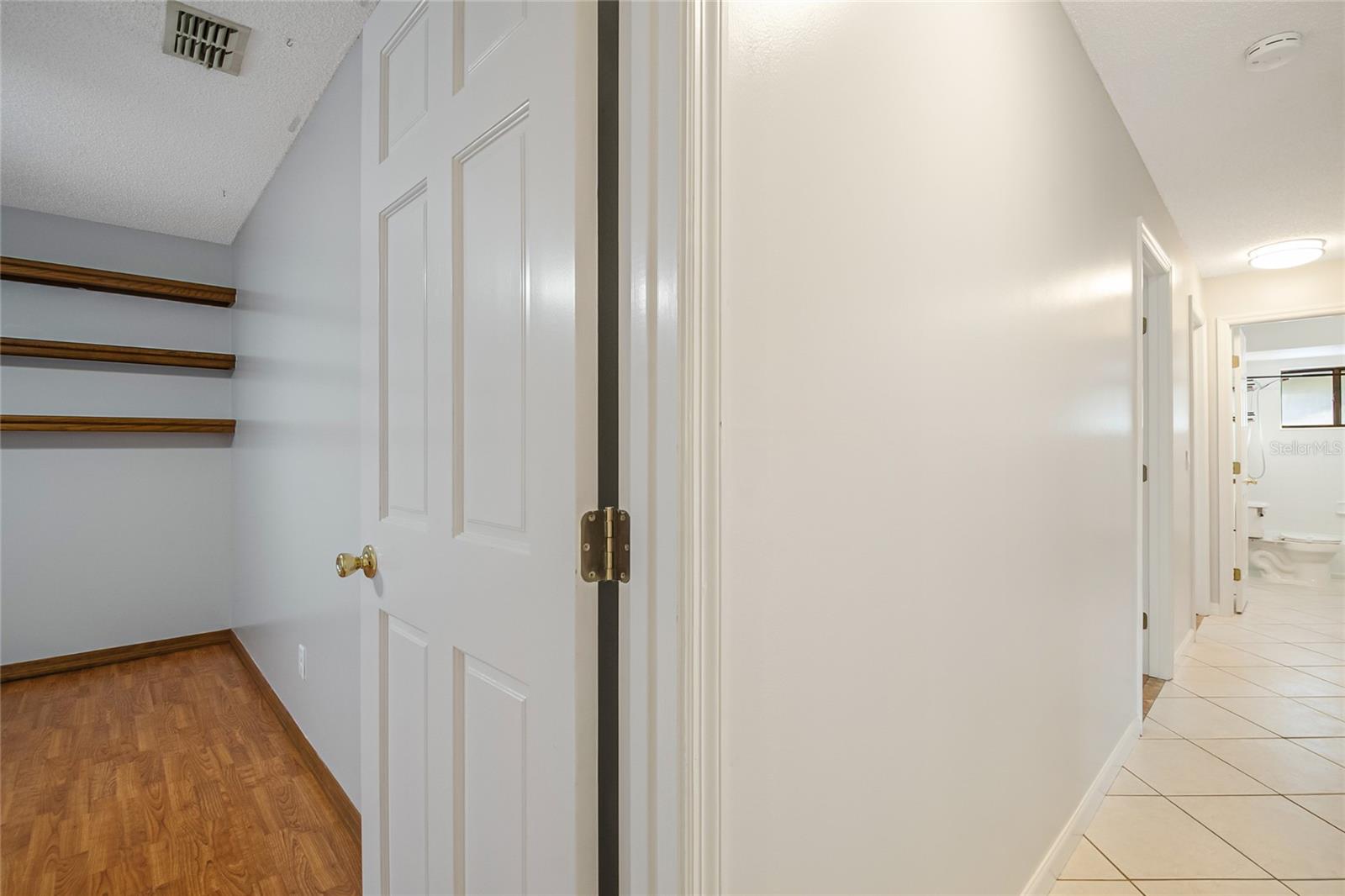 ORANGE BAY - Residential