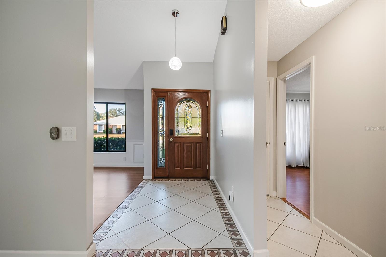 ORANGE BAY - Residential