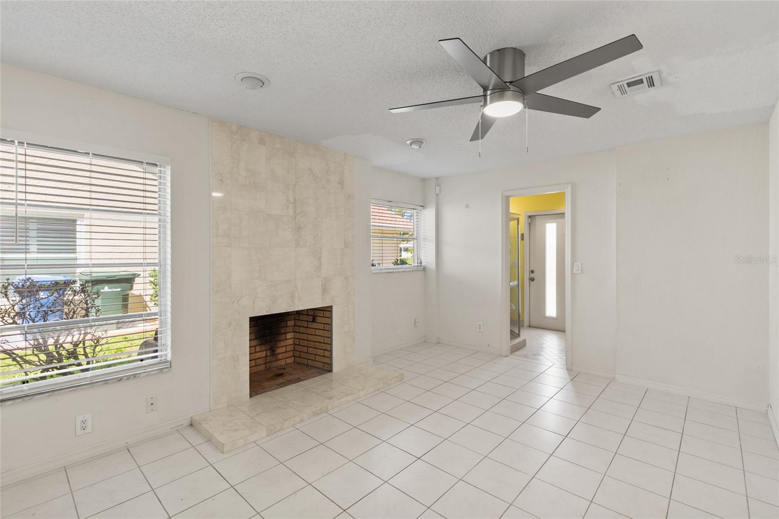 ROYAL TEE ESTATES SEC 1 - Residential