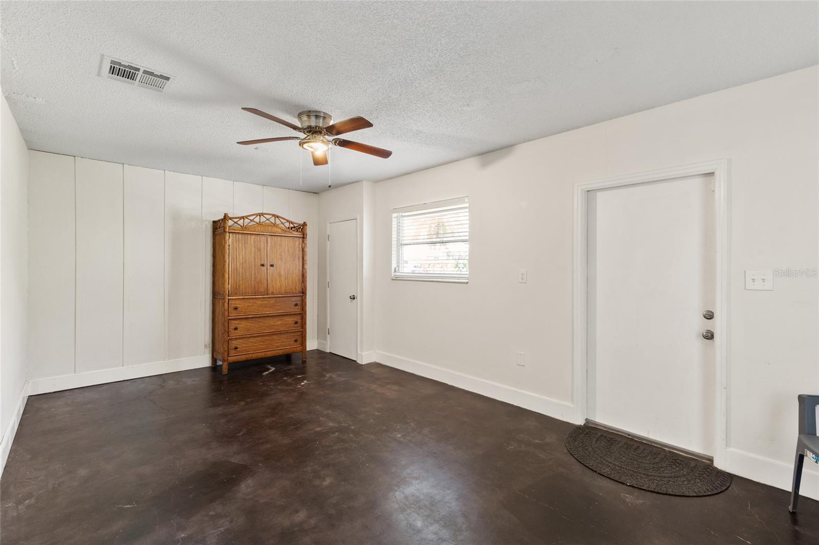 ROYAL TEE ESTATES SEC 1 - Residential