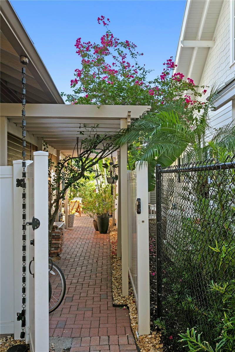 SNELL & HAMLETTS NORTH SHORE ADD - Residential