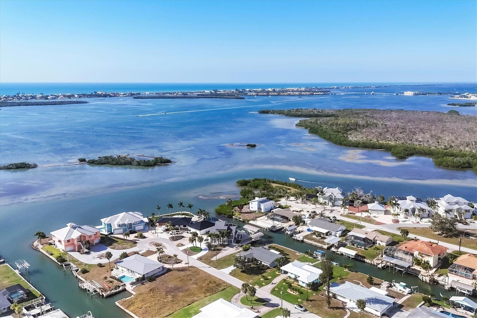 GROVE CITY SHORES - Residential