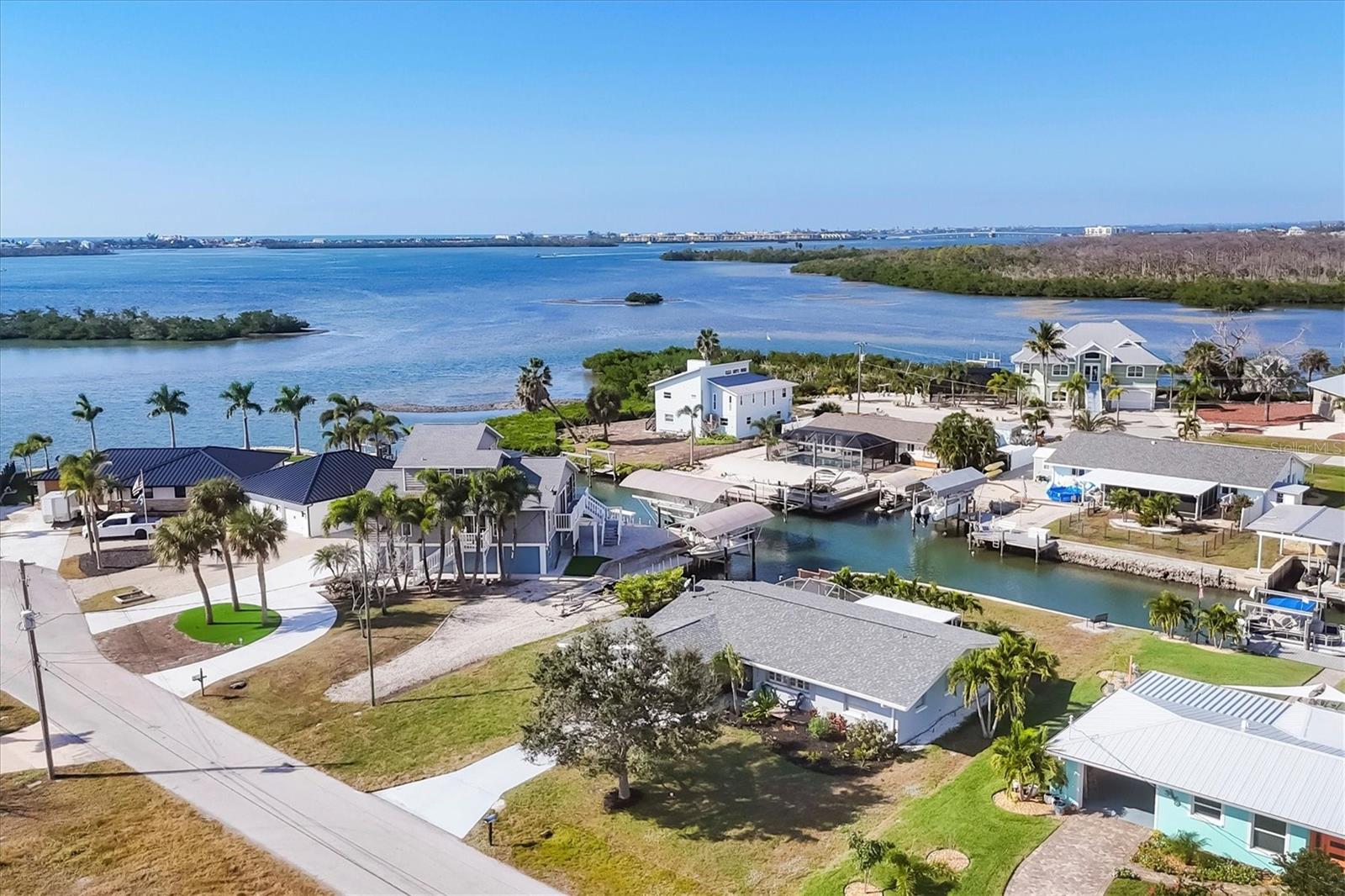 GROVE CITY SHORES - Residential