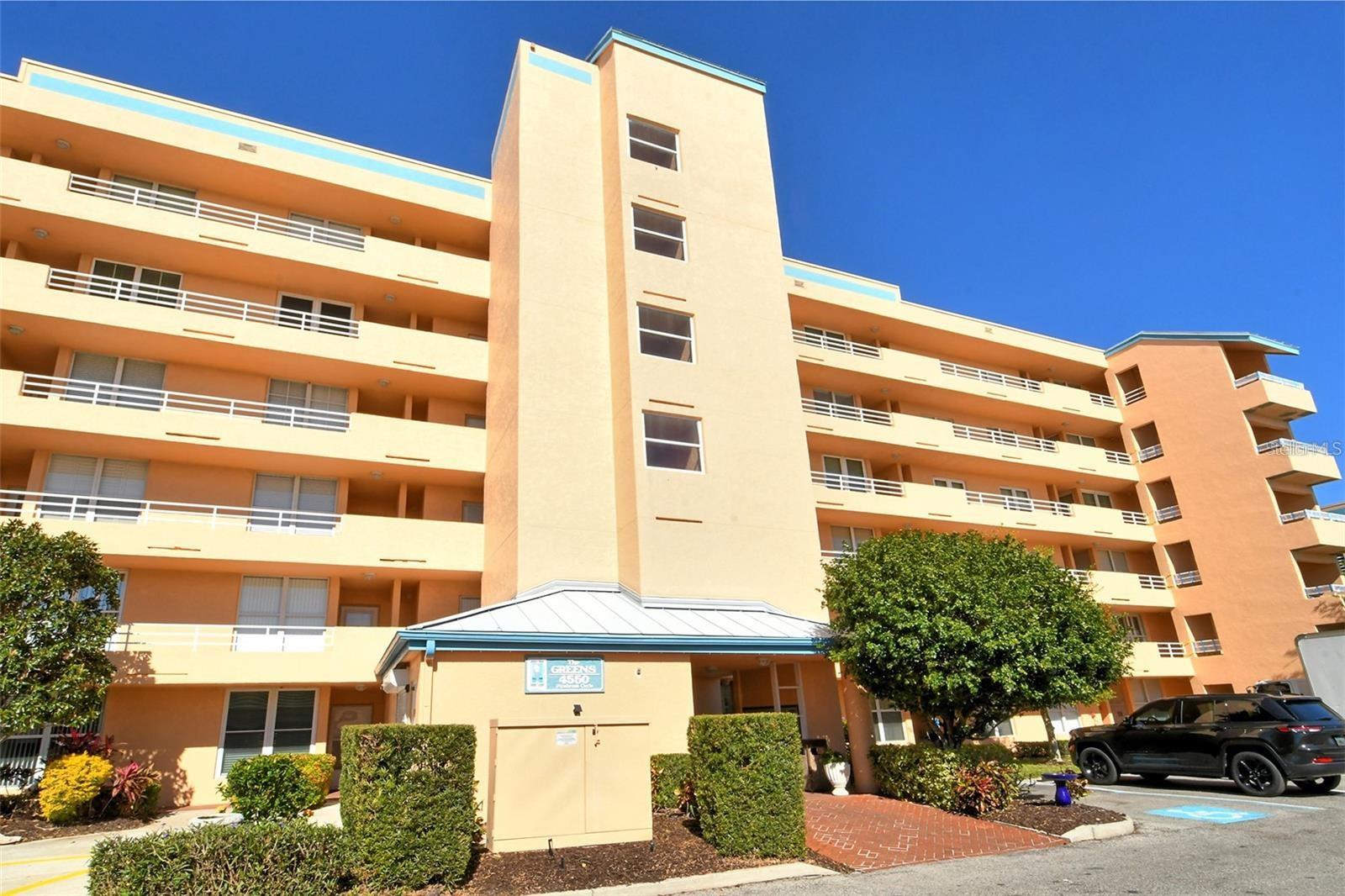 THE GREENS AT PINEBROOK PH 1 & 2 - Residential