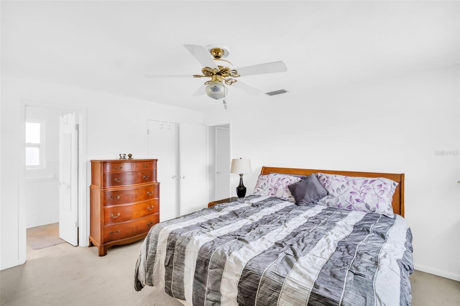 7398 WINDSOR LANE