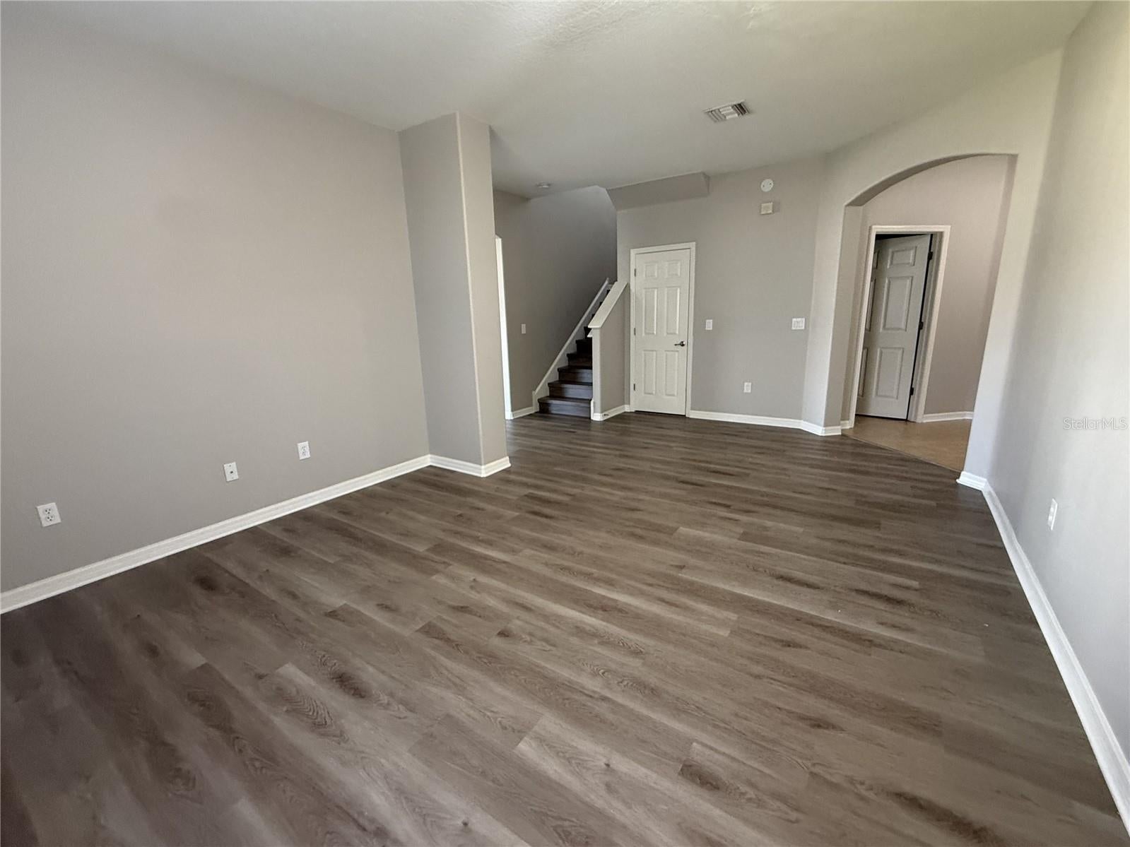 10239 NEWMINSTER LOOP, RUSKIN, FL, 33573 2 10239 NEWMINSTER LOOP