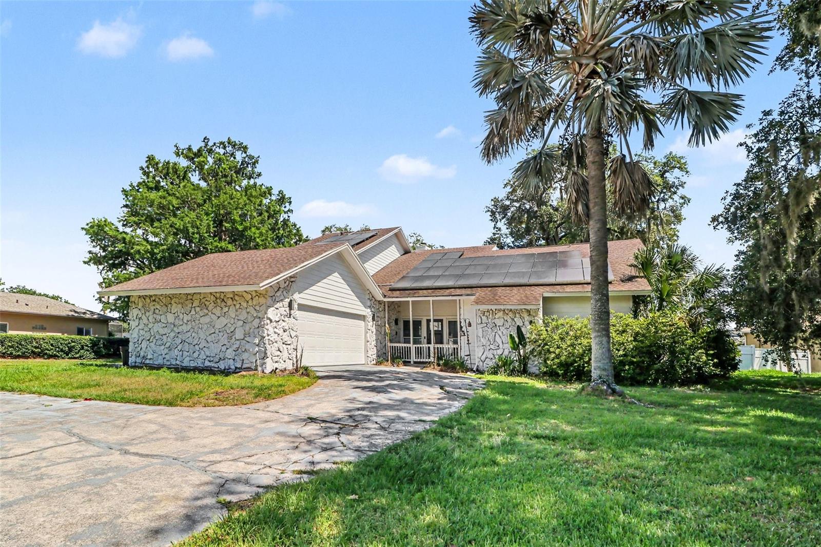 3181 WHISPER WIND DRIVE