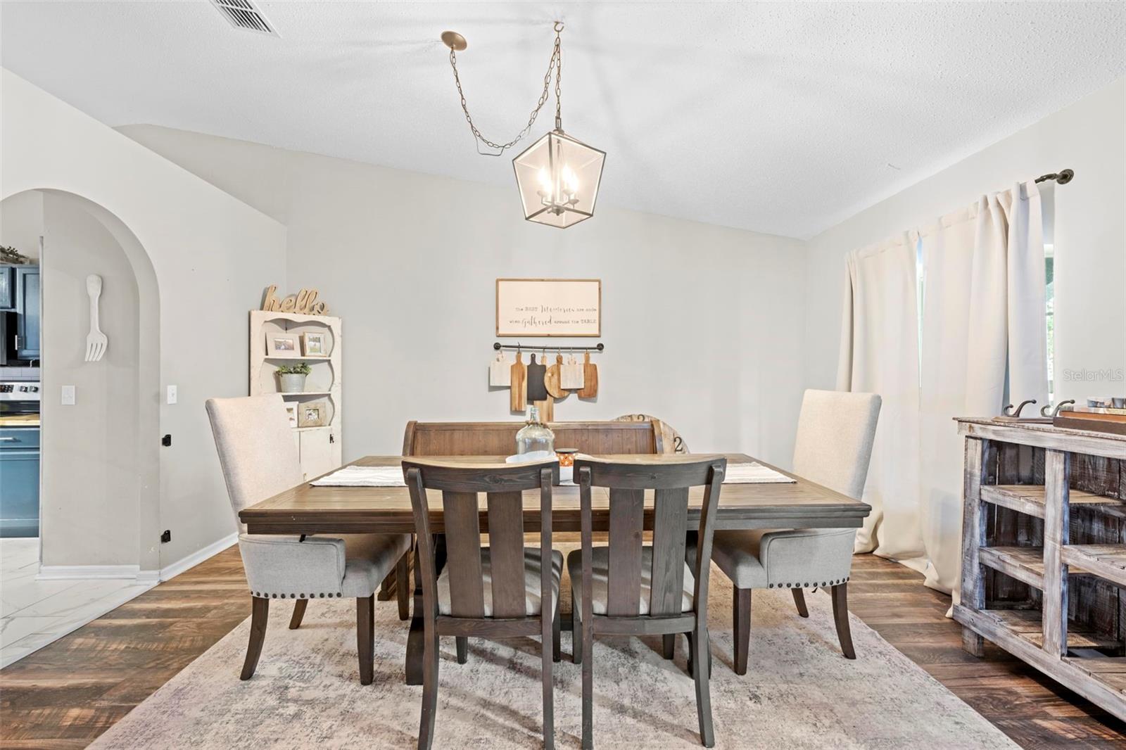 CITRUS SPGS UNIT 04 - Residential