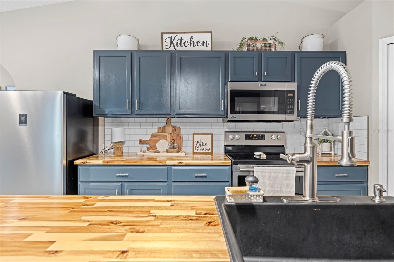 CITRUS SPGS UNIT 04 - Residential